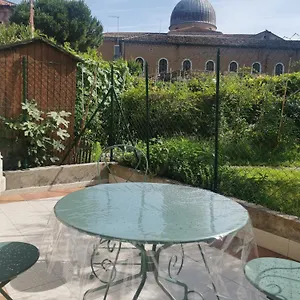 Calle Dei Preti Apartment Venice
